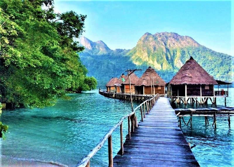 Pantai Ora, Seram